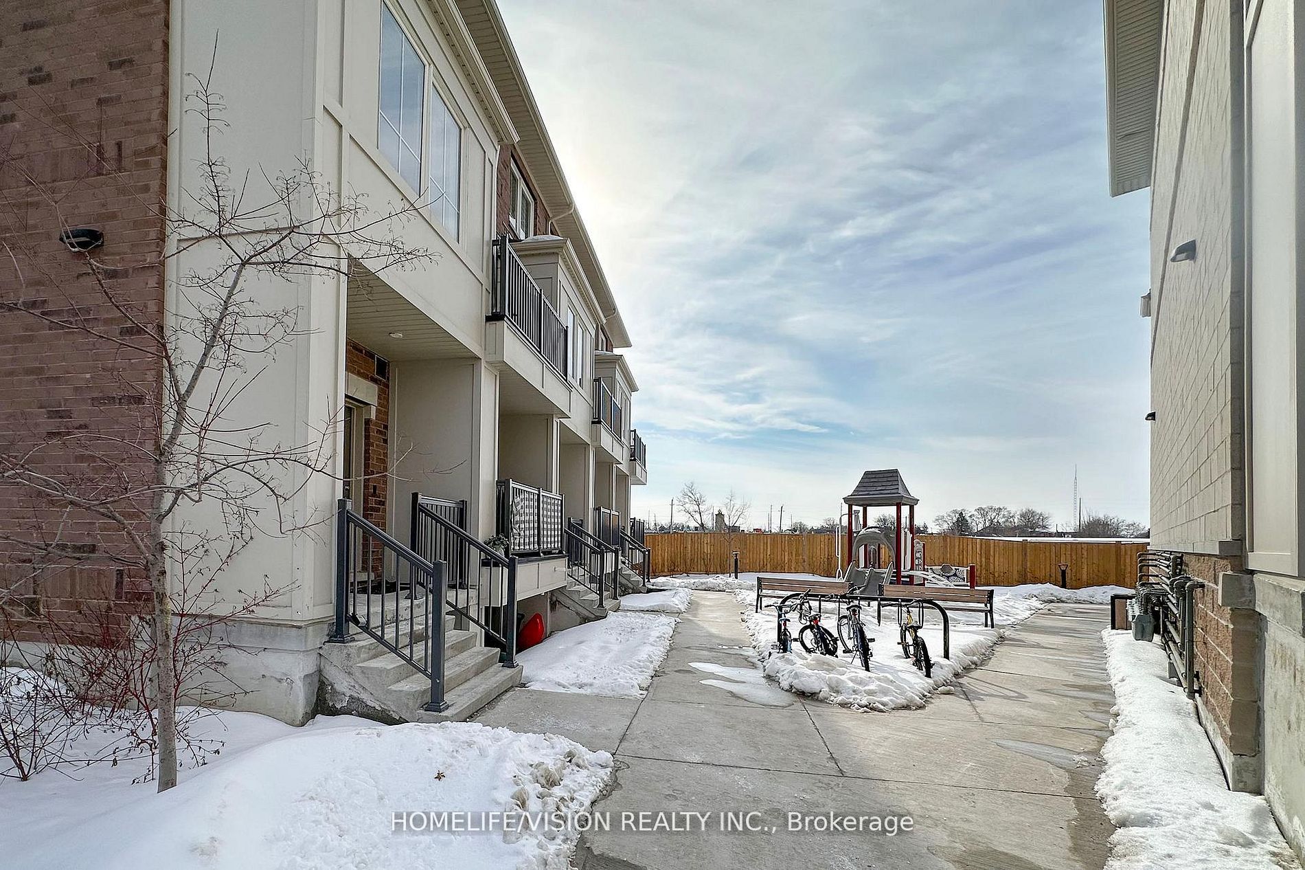 Additional image 3 of 12-490 Beresford Path, Oshawa, ON, L1H 0B2