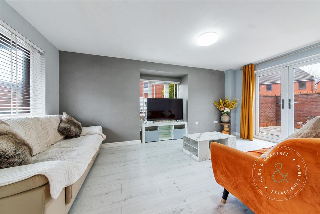 Additional image 2 of 3 bed detached house for saleBartley Wilson Way, Canton, Cardiff CF11