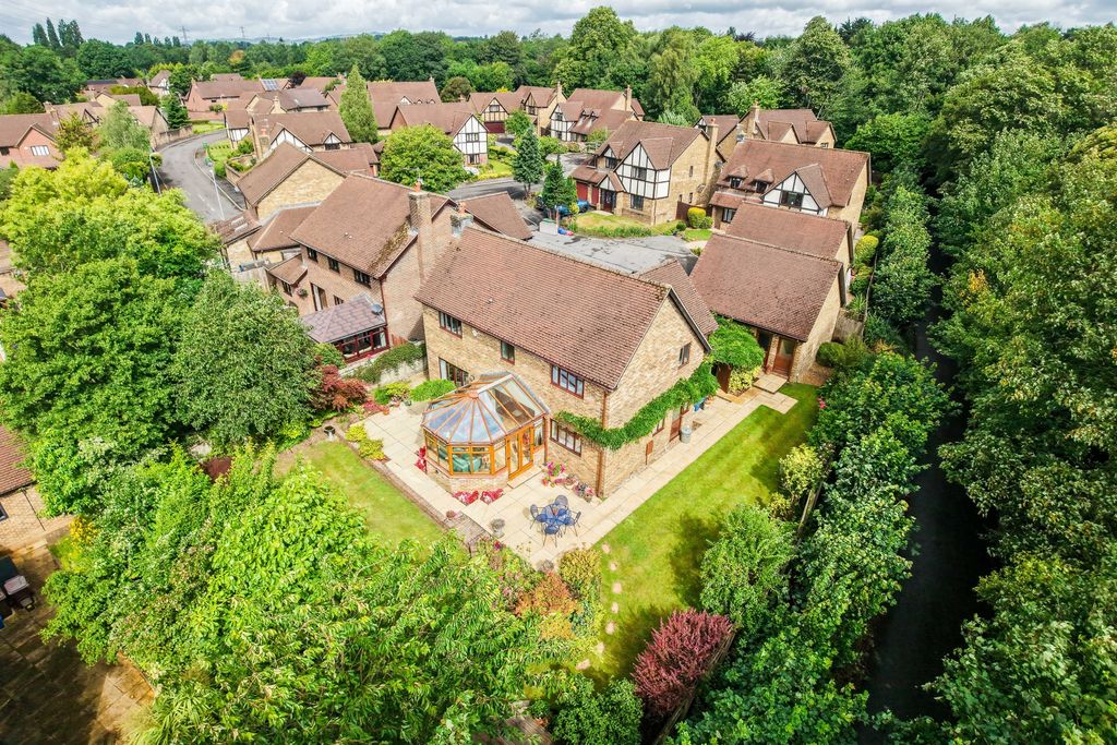 Additional image 4 of 4 bed detached house for saleFfordd Ffagan, St. Mellons, Cardiff CF3