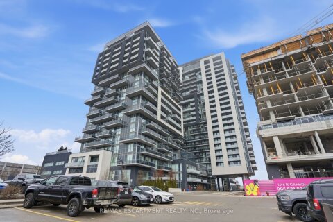 Additional image 7 of 1310-2087 Fairview Street, Burlington, ON, L7R 0E5