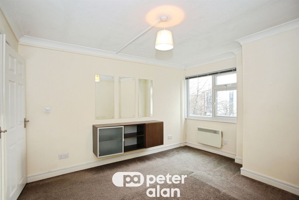 Additional image 2 of 2 bed flat for saleLlanishen Court, Llanishen, Cardiff CF14