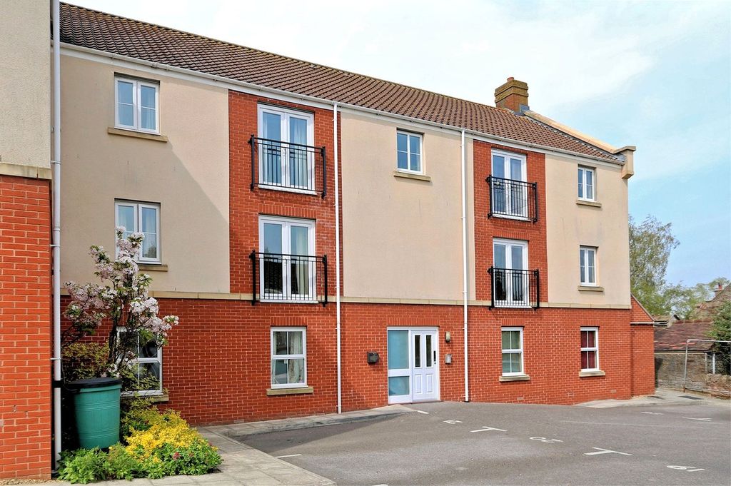 2 bed flat for saleLeaze Close, Thornbury BS35
