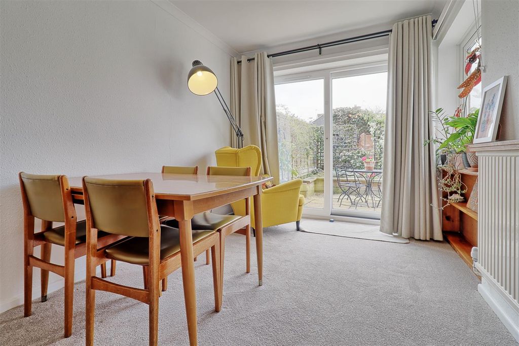Additional image 7 of 4 bed semi-detached house for saleIzaak Walton Way, Cambridge CB4