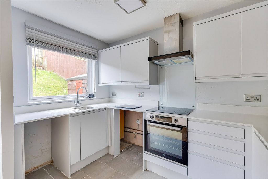 Additional image 8 of 3 bed semi-detached house for saleDuncan Close, Rumney, Cardiff CF3