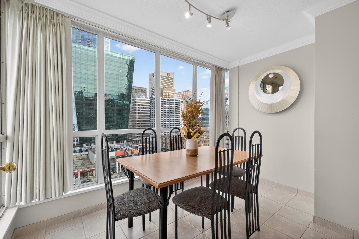 Additional image 5 of 1003-1111 Haro Street, Vancouver, BC, V6E 1E3
