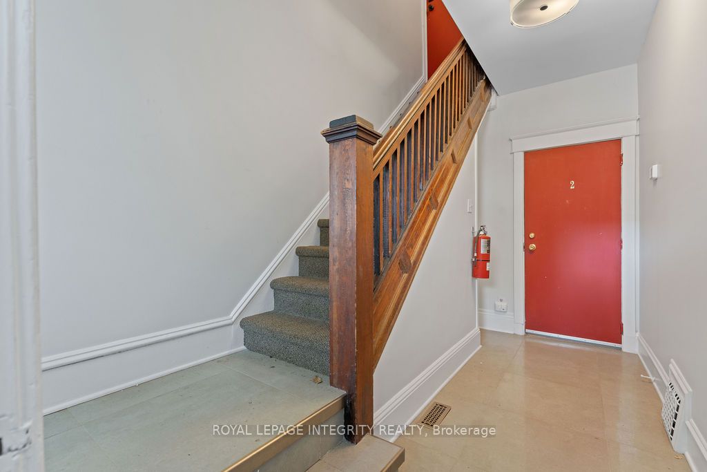 Additional image 3 of 60 Clarey Avenue, Ottawa, ON, K1S 2R7