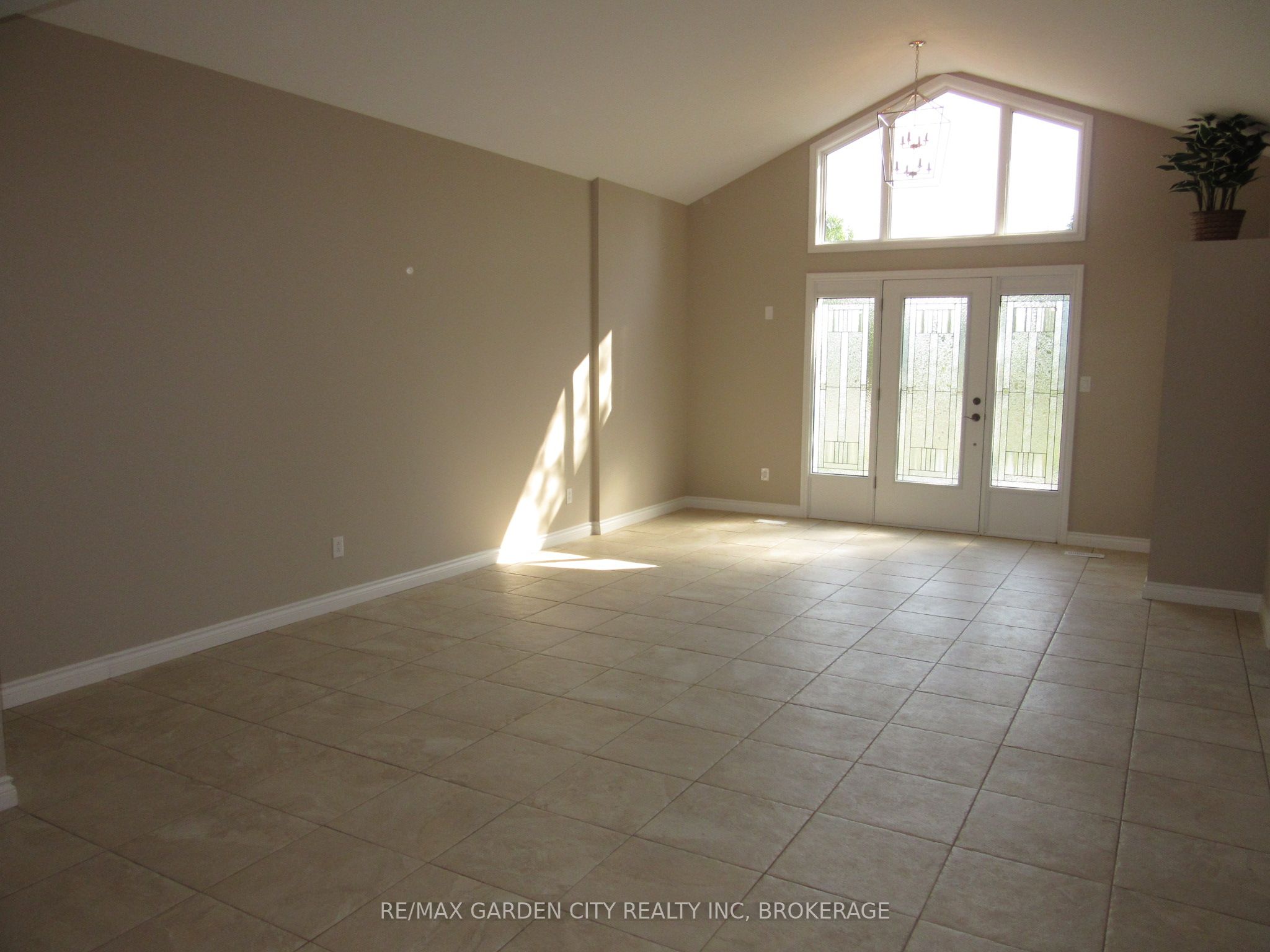 Additional image 2 of 11981 Morris Road, Niagara Falls, ON, L3B 5N4