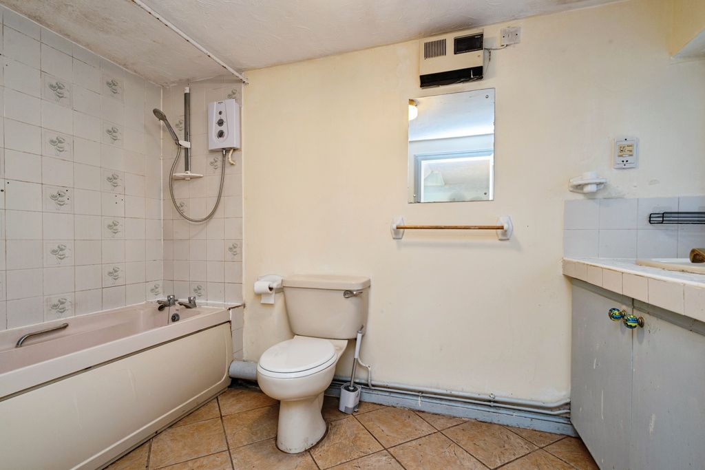 Additional image 18 of 2 bed maisonette for saleStaithe Road, Bungay NR35