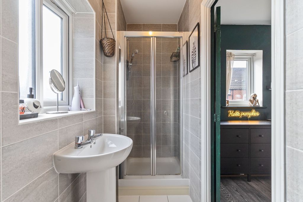 Additional image 16 of 3 bed detached house for saleAnderson Grove, Newport NP19