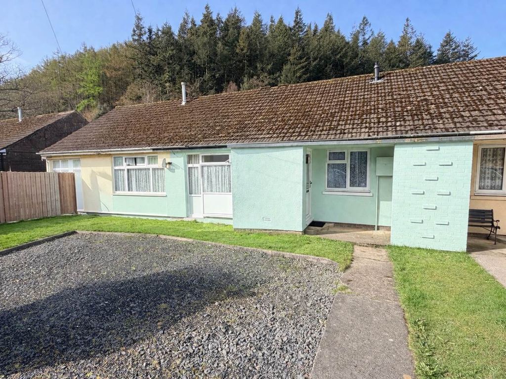 2 bed property for saleMaesyderi, Talybont SY24