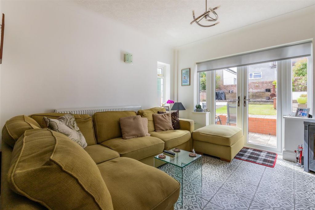 Additional image 4 of 3 bed semi-detached house for saleBarons Court Road, Penylan, Cardiff CF23