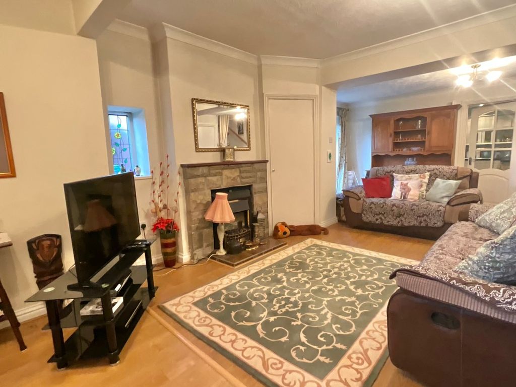Additional image 8 of 4 bed detached house for saleDinch Hill Close, Undy, Caldicot NP26