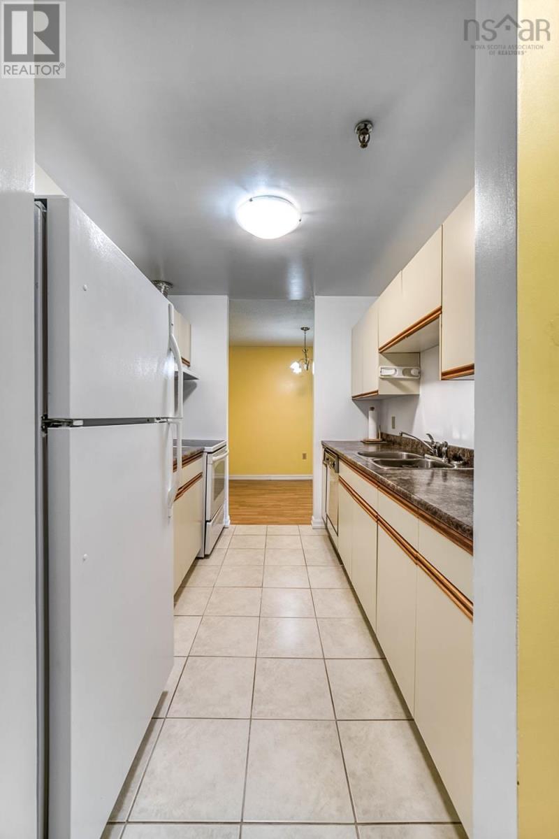 Additional image 3 of 405-15 Langbrae Drive, Halifax, NS, B3M3W5