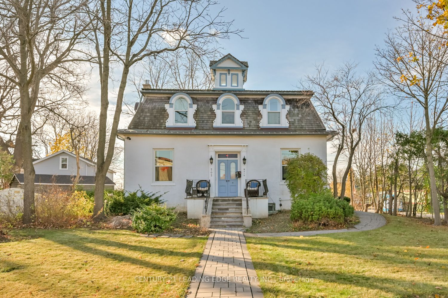202 Main Street N, Markham, ON, L3P 1Y3