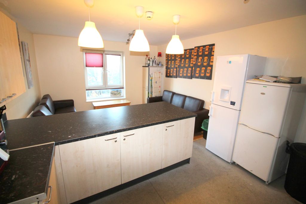 Additional image 4 of 6 bed flat for saleGwennyth Street, Roath, Cardiff CF24