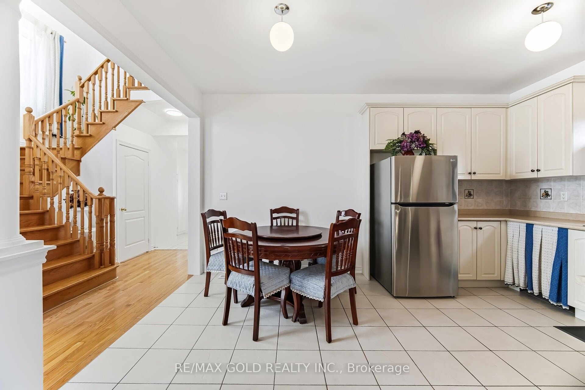Additional image 2 of 5 Attmar Drive, Brampton, ON, L6P 2R4