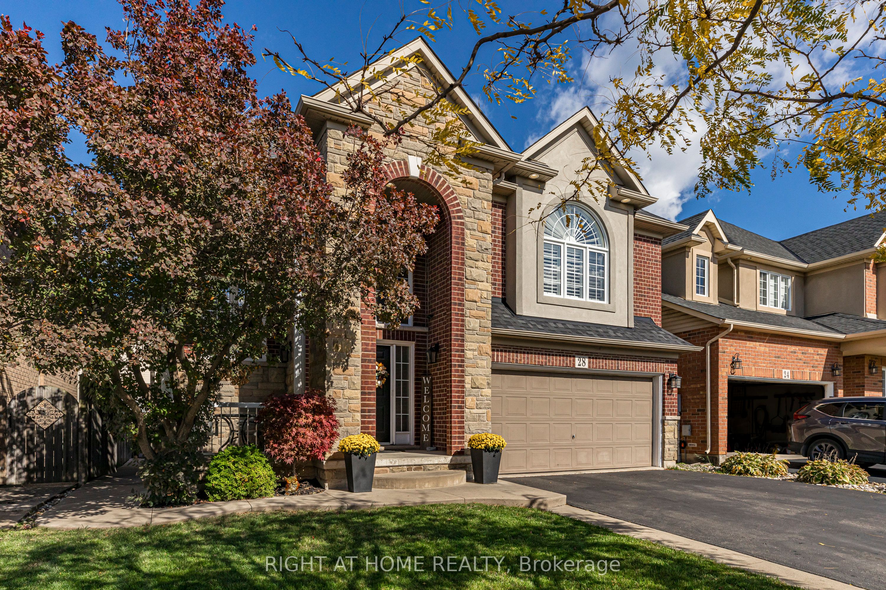 Additional image 2 of 28 Springbreeze Heights W, Hamilton, ON, L8E 0A4
