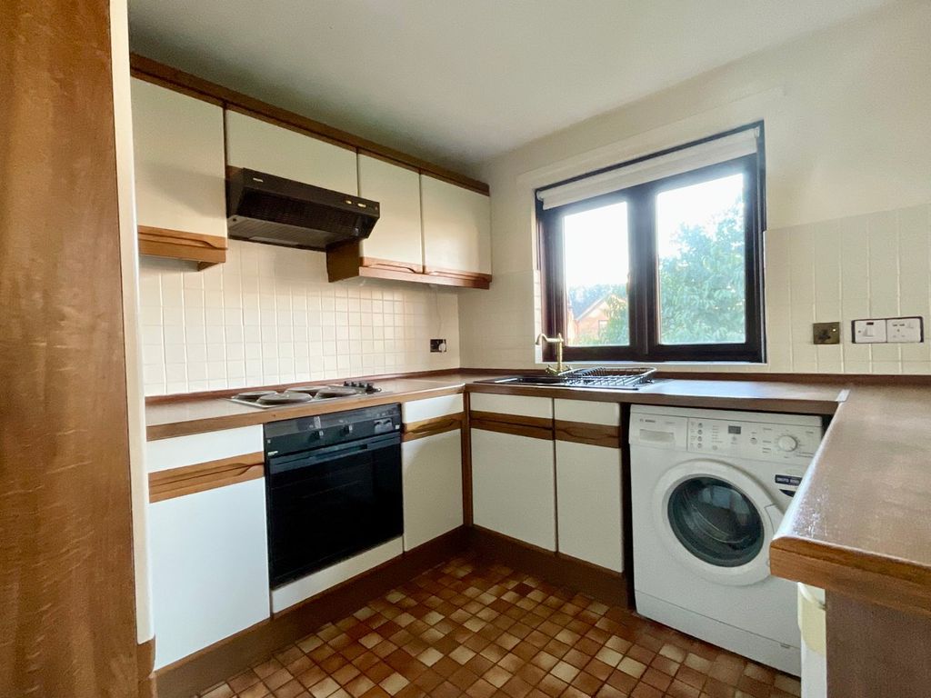 Additional image 3 of 1 bed flat for saleCaerleon Road, Ponthir, Newport NP18