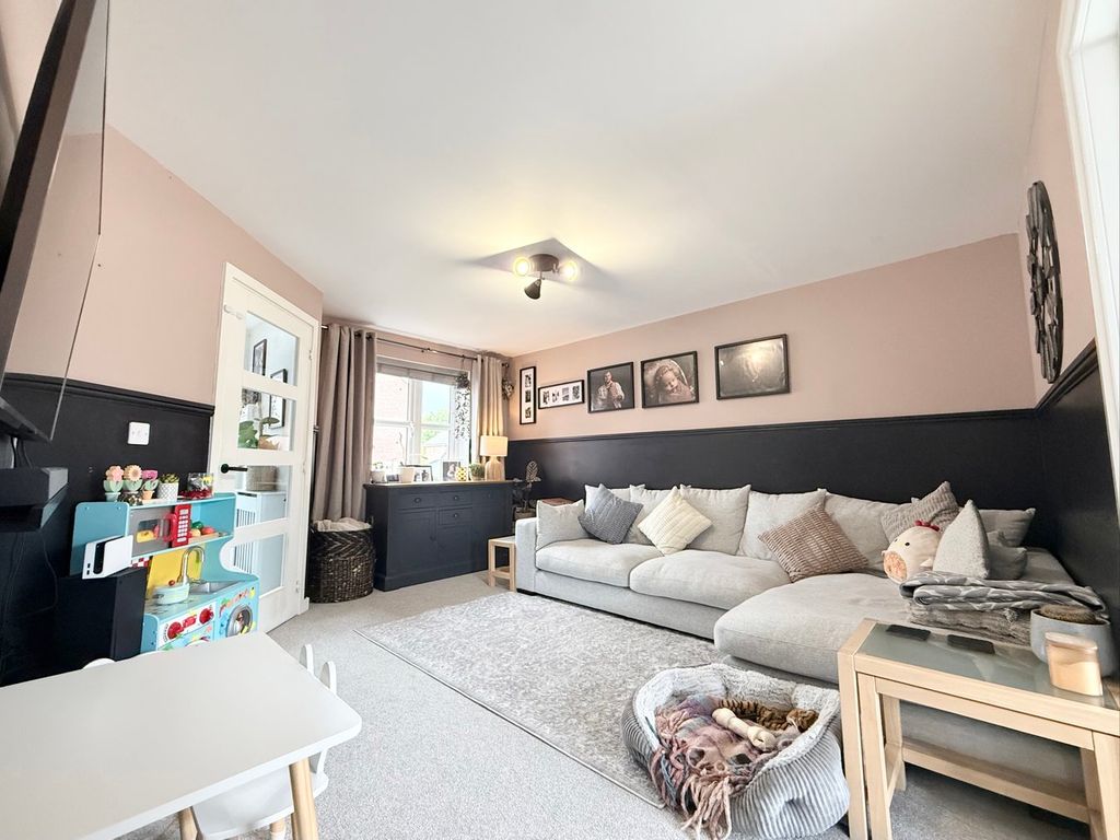 Additional image 4 of 3 bed terraced house for saleMaindiff Drive, Llantilio Pertholey, Abergavenny NP7