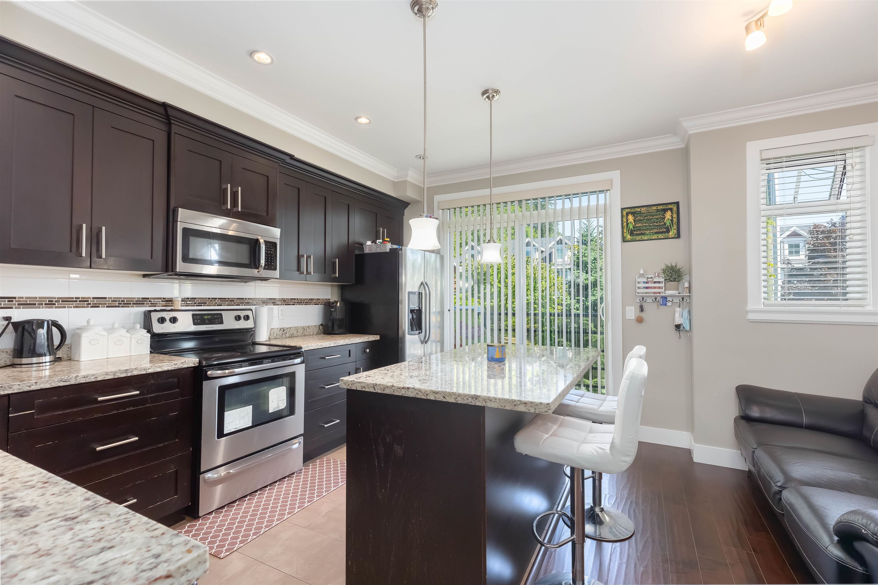 Additional image 6 of 64-6383 140 Street, Surrey, BC, V3W 0E9