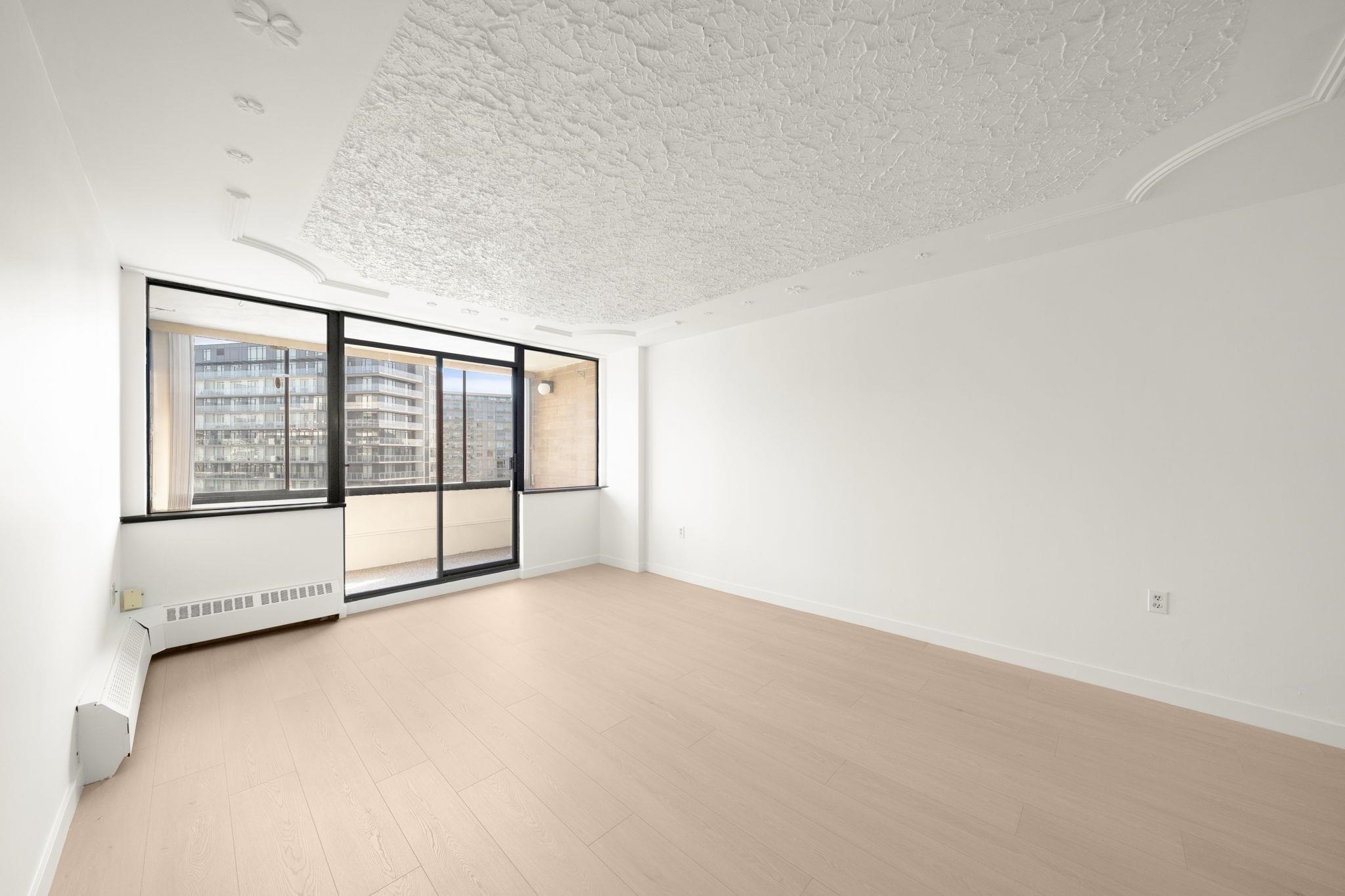 Additional image 2 of 1002-6651 Minoru Boulevard, Richmond, BC, V6Y 1Z2