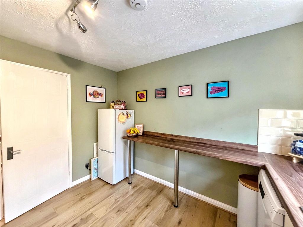 Additional image 9 of 2 bed flat for saleBrown Close, Newport NP19
