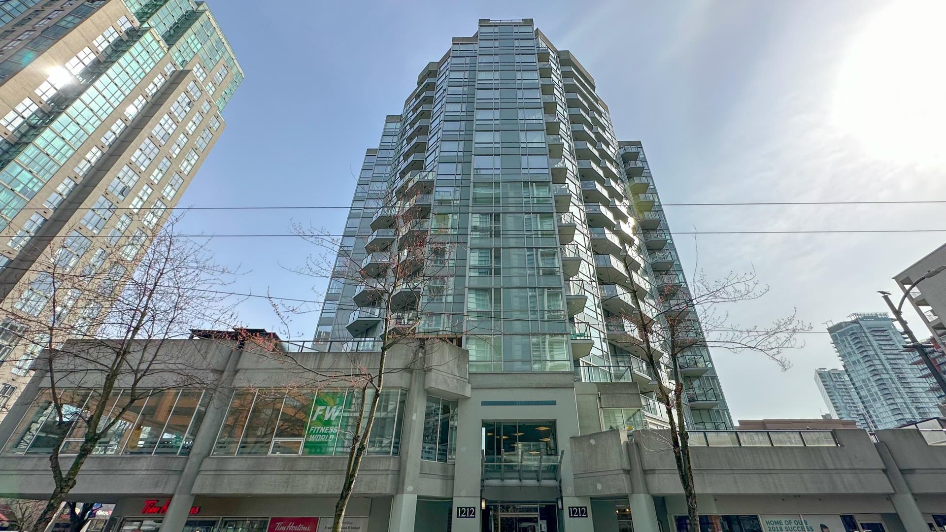 703-1212 Howe Street, Vancouver, BC, V6Z 2M9