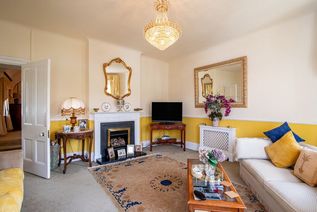 Additional image 16 of 2 bed property for sale13 Pierson Road, St Helier JE2