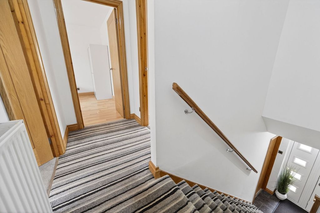 Additional image 12 of 4 bed detached house for saleCardinal Drive, Lisvane, Cardiff CF14