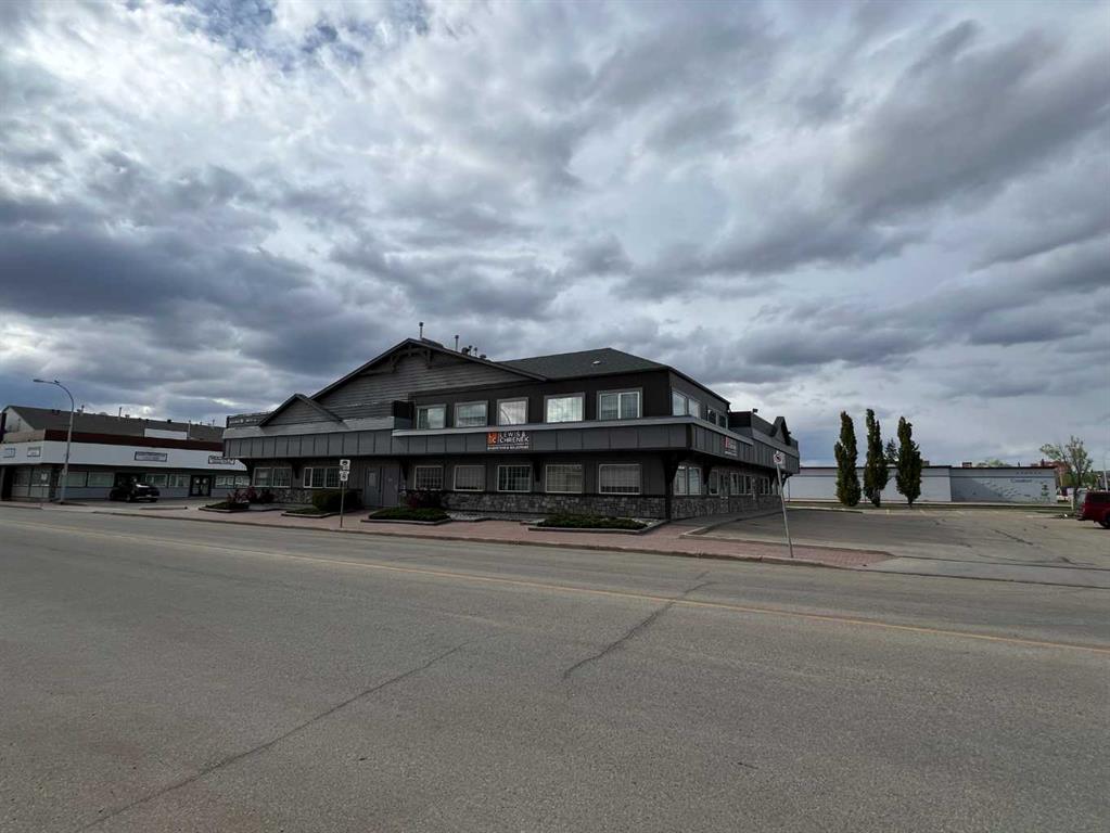 Additional image 2 of 105, 106, 10-9824 97 Avenue, Grande Prairie, AB, T8V 7K2