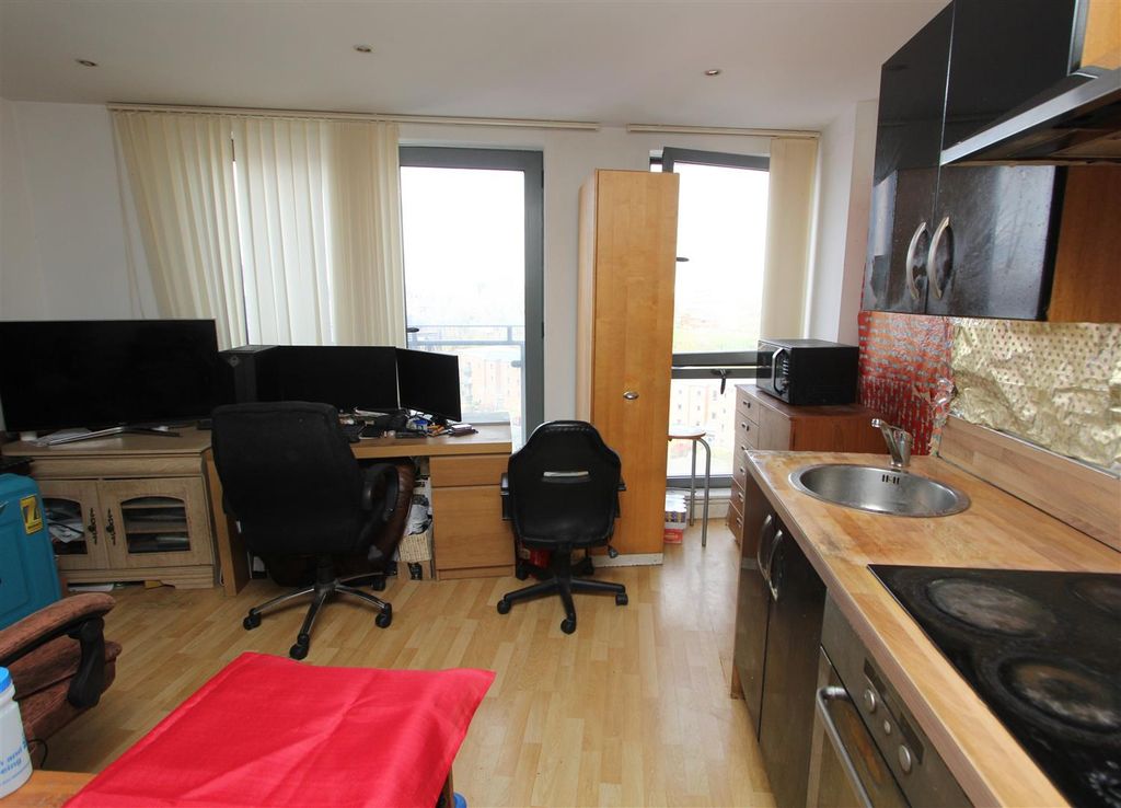 Additional image 3 of 1 bed flat for saleEcho Central One, Cross Green Lane LS9