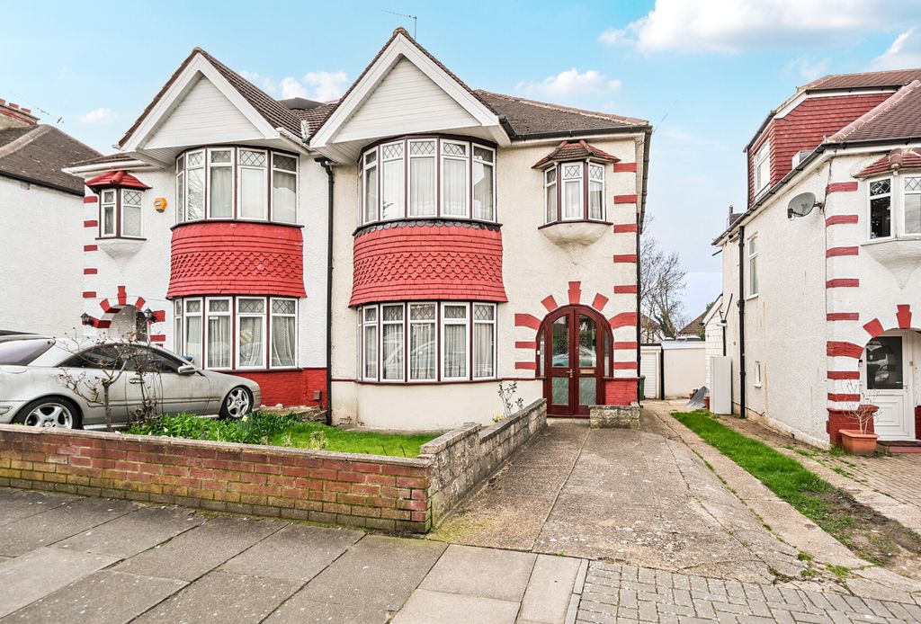 Additional image 2 of 3 bed semi-detached house for saleBuck Lane, London NW9