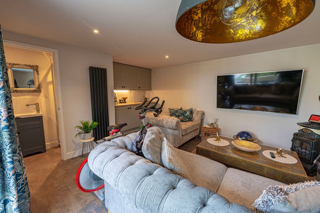Additional image 40 of 3 bed semi-detached house for saleFields Road, Oakfield NP44