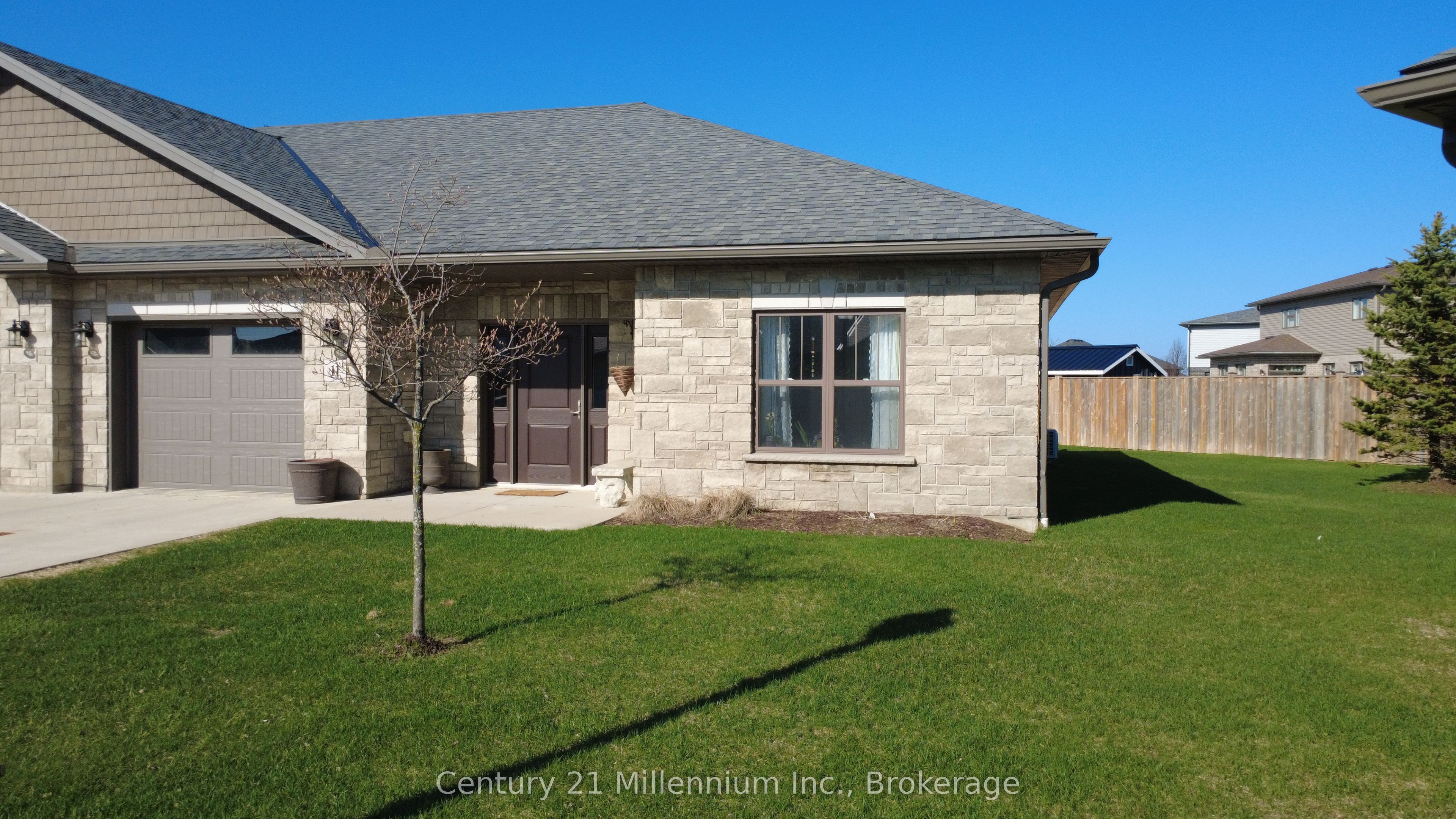 Additional image 3 of 11-1050 Waterloo Street, Saugeen Shores, ON, N0H 2C3