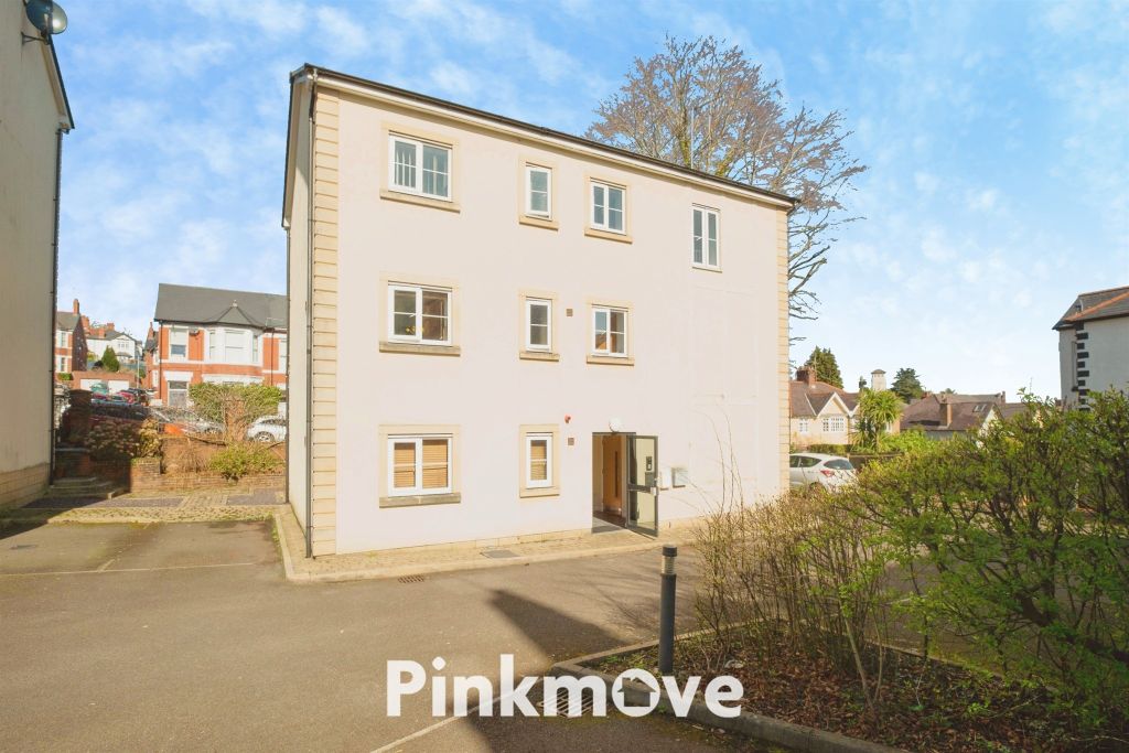 2 bed flat for saleCwrt Maes Y Llyn, Newport NP20