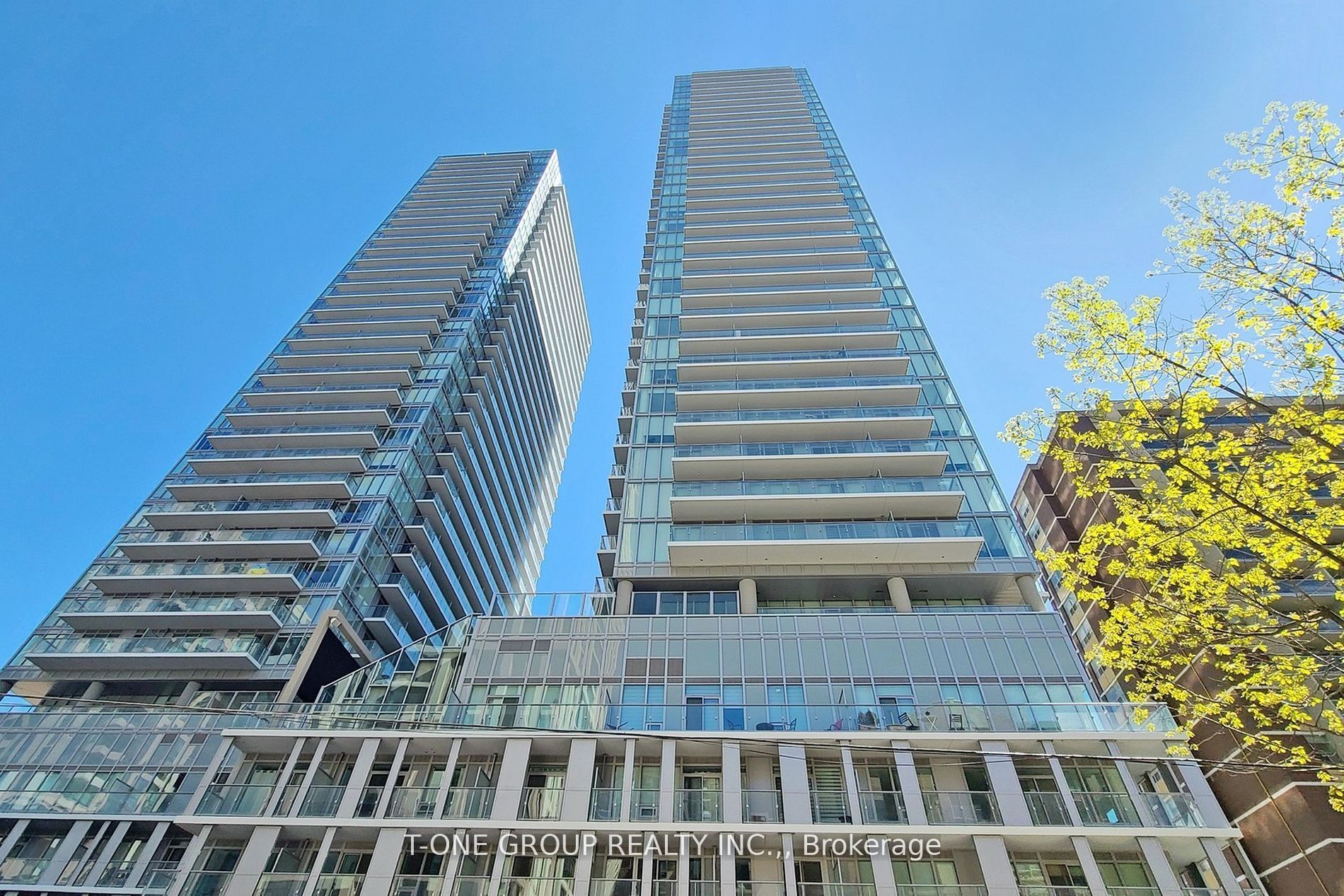 1610-195 Redpath Avenue, Toronto, ON, M4P 0E4
