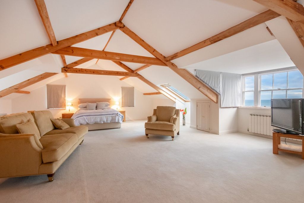 Additional image 4 of 7 bed detached house for saleL'hyvreuse, Cambridge Park, St. Peter Port, Guernsey GY1