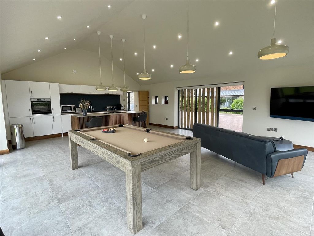 Additional image 15 of 3 bed detached bungalow for saleStarling Close, Rogiet, Caldicot NP26