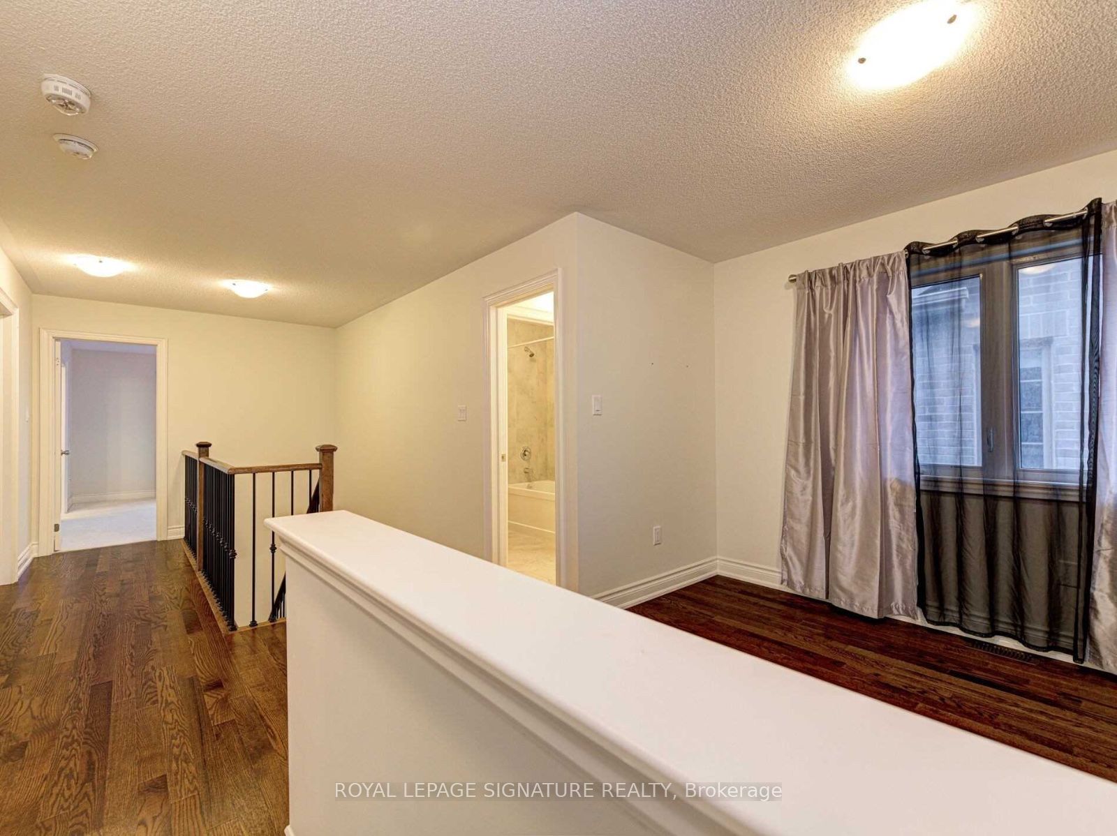 Additional image 4 of 20 Dunley Crescent, Brampton, ON, L6X 5K3