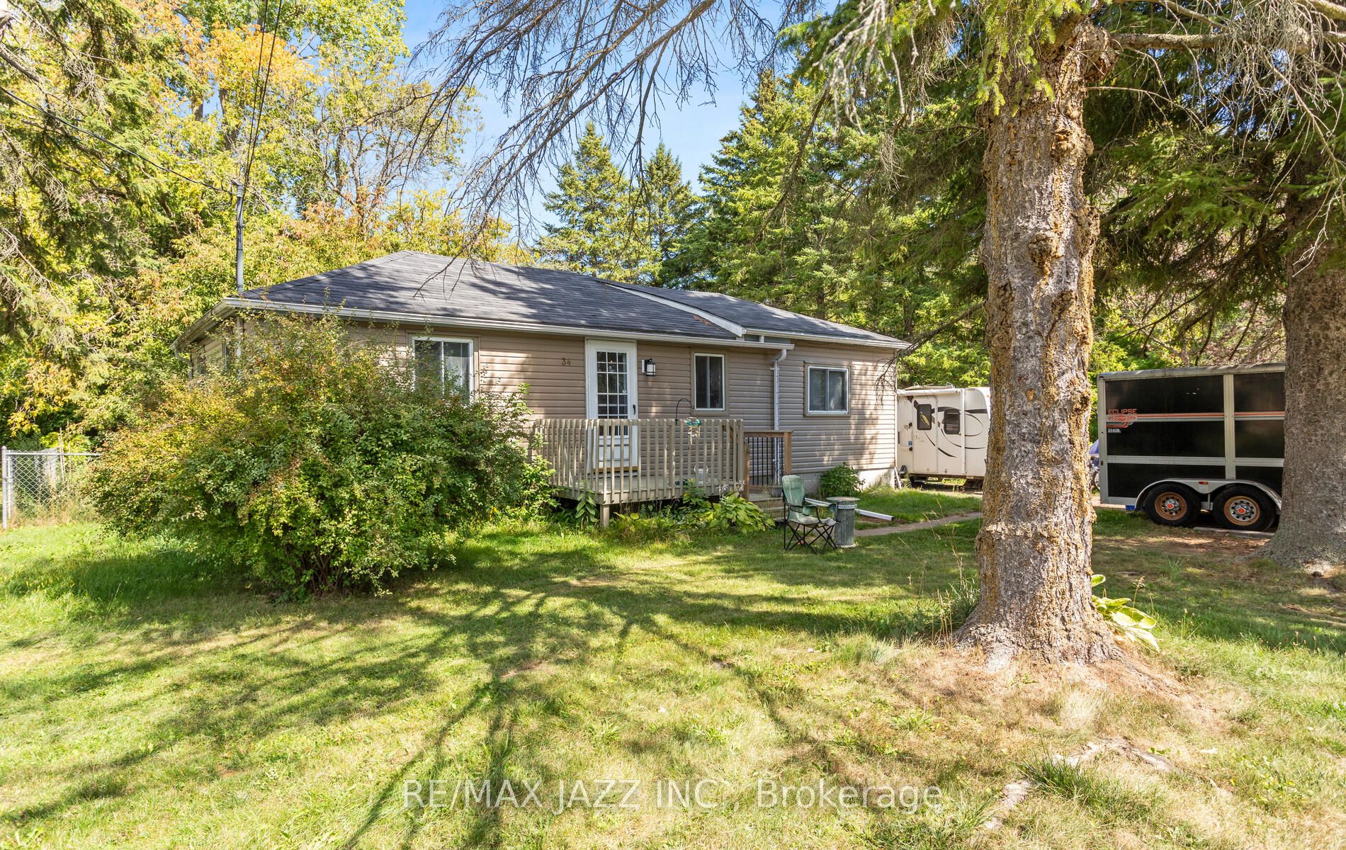 Additional image 2 of 34 Fawcette Avenue, Prince Edward County, ON, K0K 2T0