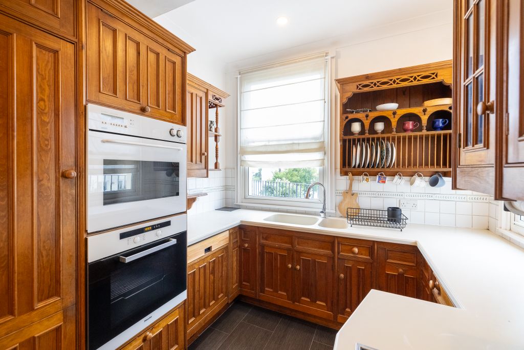 Additional image 9 of 5 bed detached house for saleVale Road, St. Sampson, Guernsey GY2