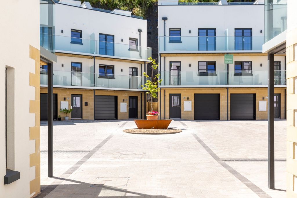 Additional image 4 of 3 bed property for saleCranworth Mews, St Helier JE2