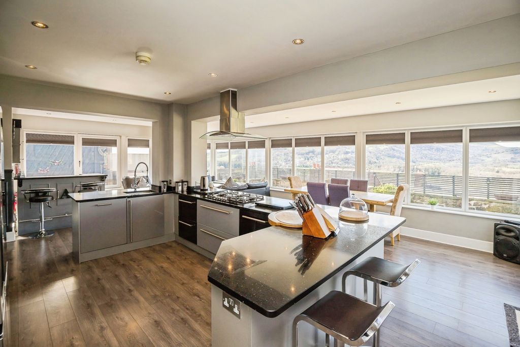 Additional image 3 of 5 bed bungalow for saleTan Y Graig, Cefn Mawr, Wrexham, Wrecsam LL14