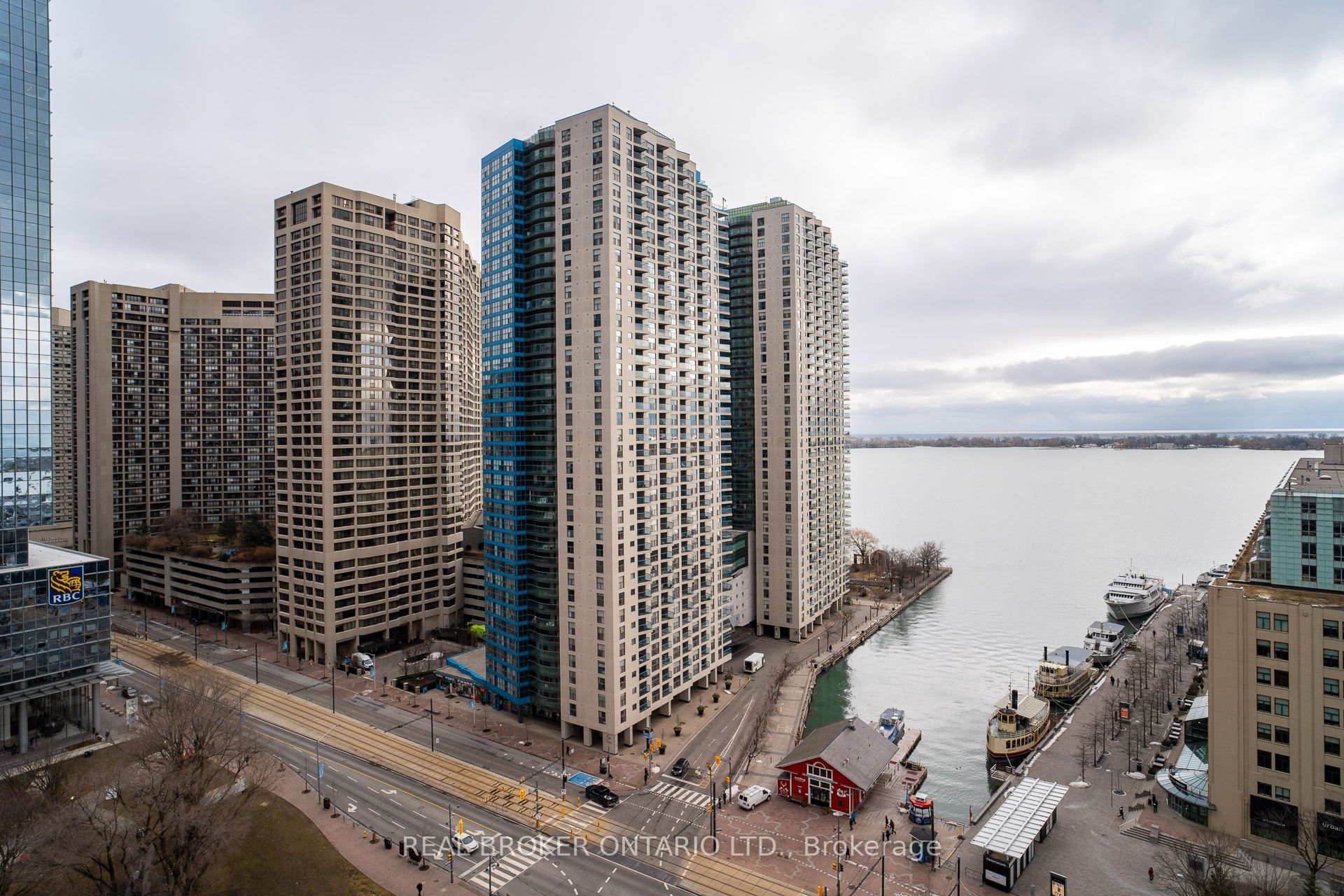 1909-8 York Street, Toronto, ON, M5J 2Y2