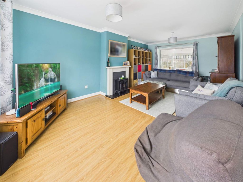 Additional image 2 of 3 bed semi-detached house for saleGabalfa Avenue, Cardiff CF14