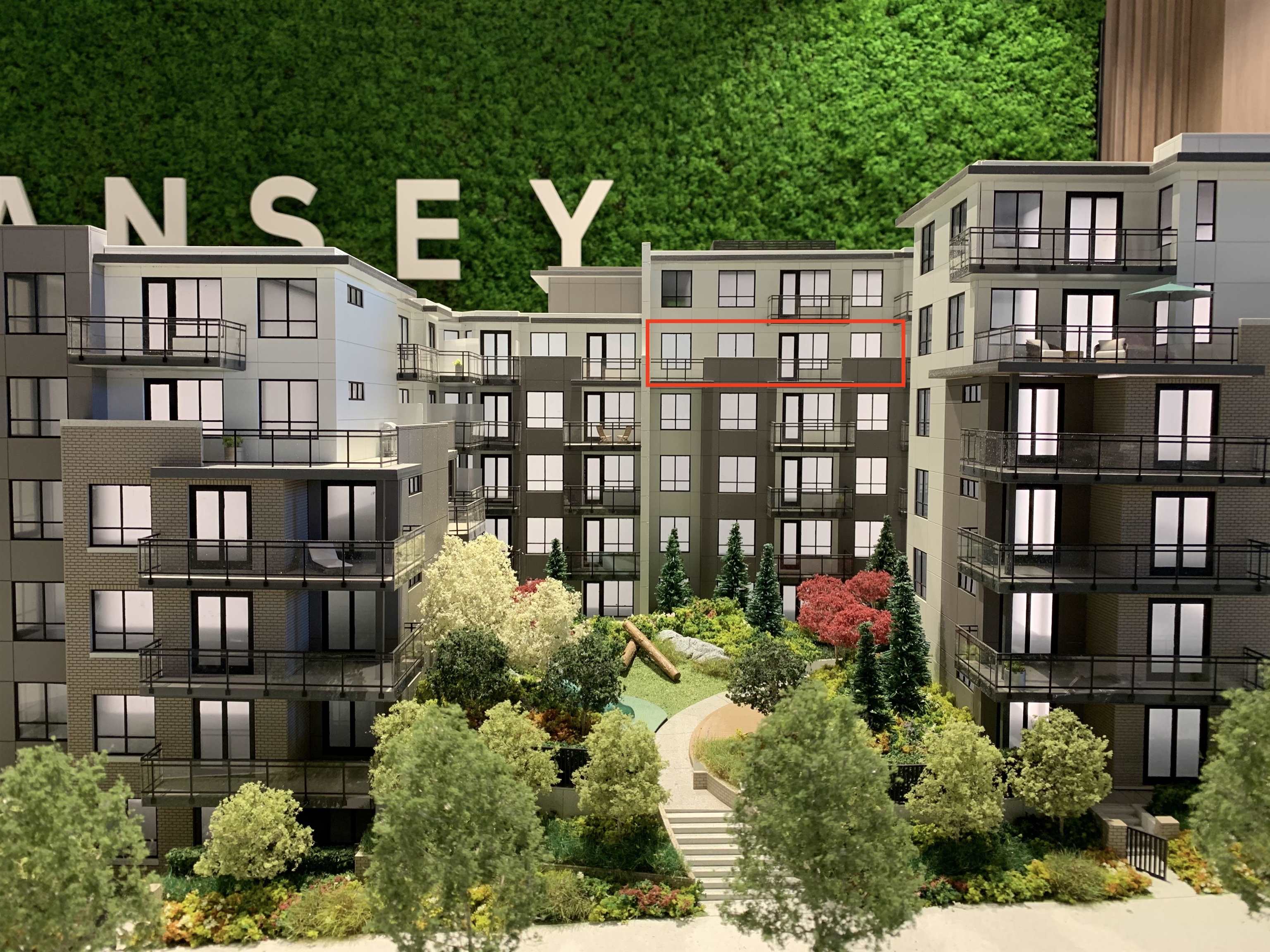 620-599 Dansey Avenue, Coquitlam, BC, V3J 5S4
