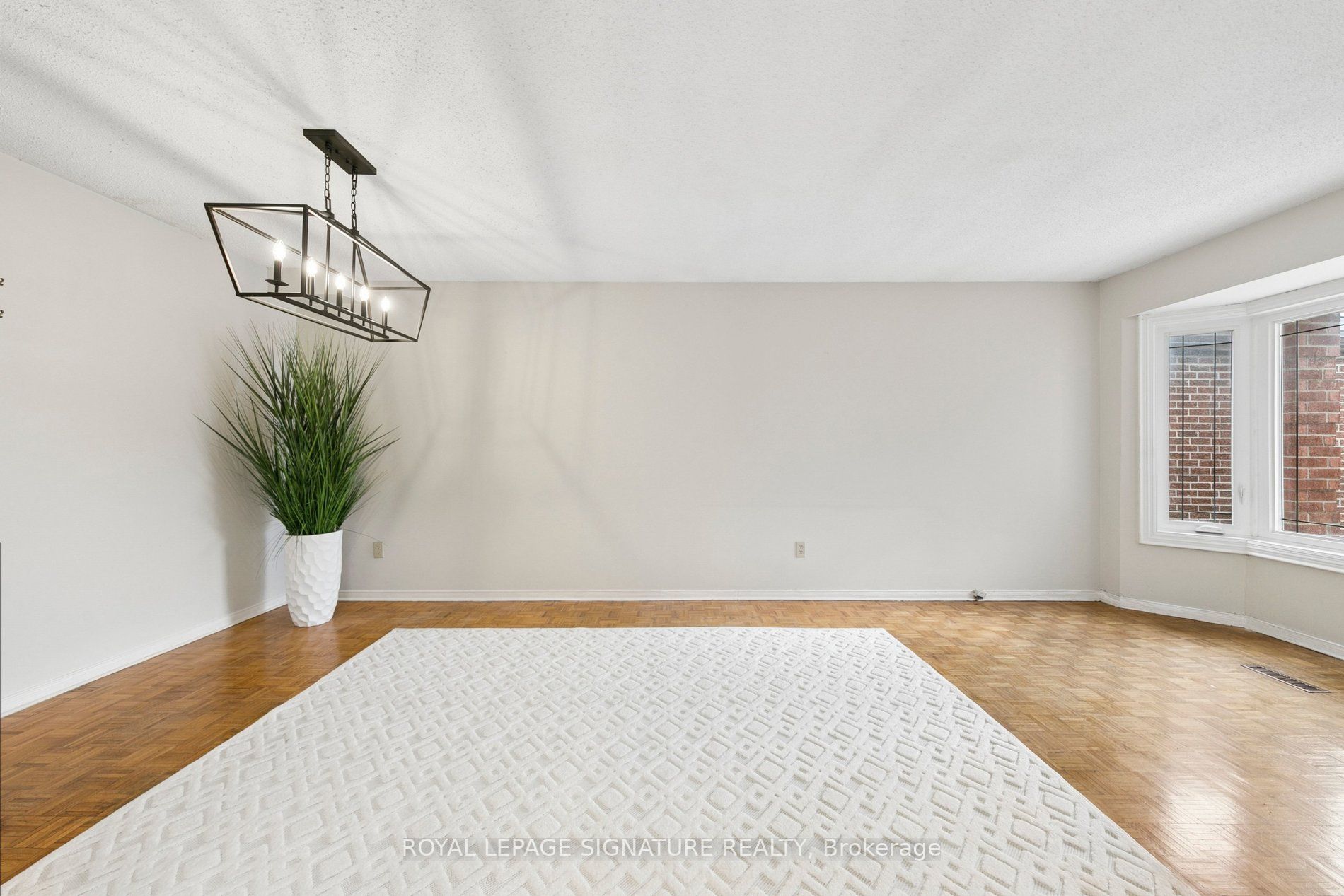 Additional image 6 of 156 Macedonia Crescent, Mississauga, ON, L5B 3J5