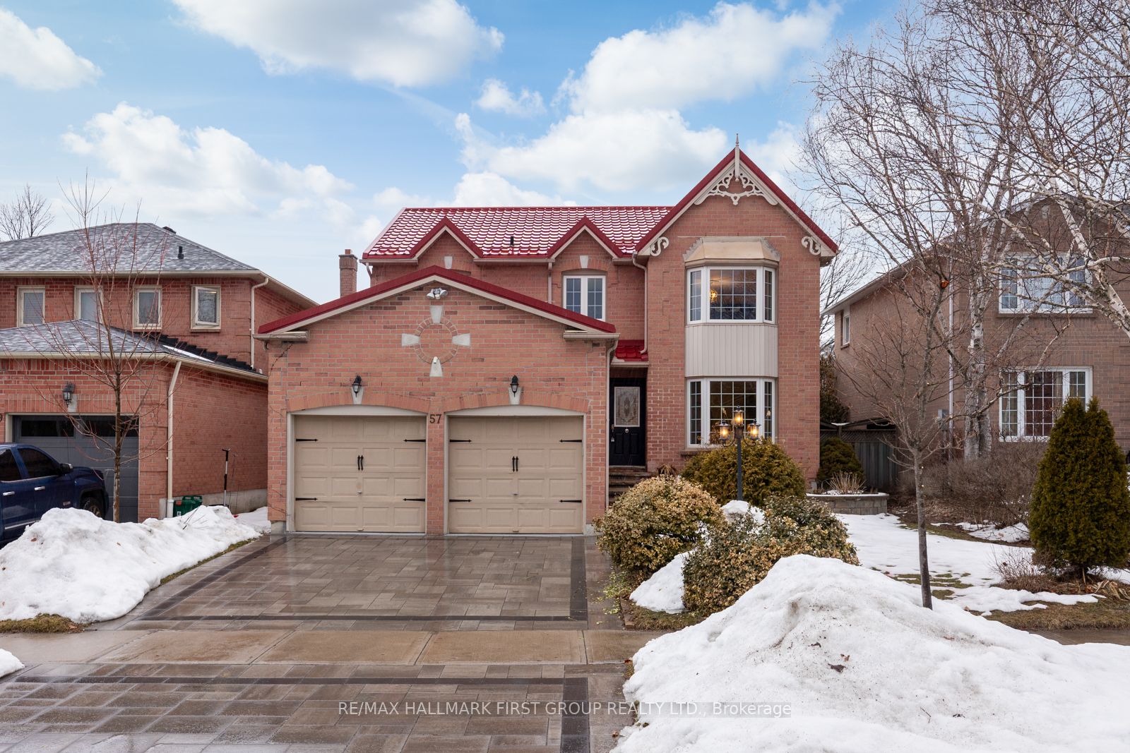 57 Yorkshire Crescent, Whitby, ON, L1R 1X8