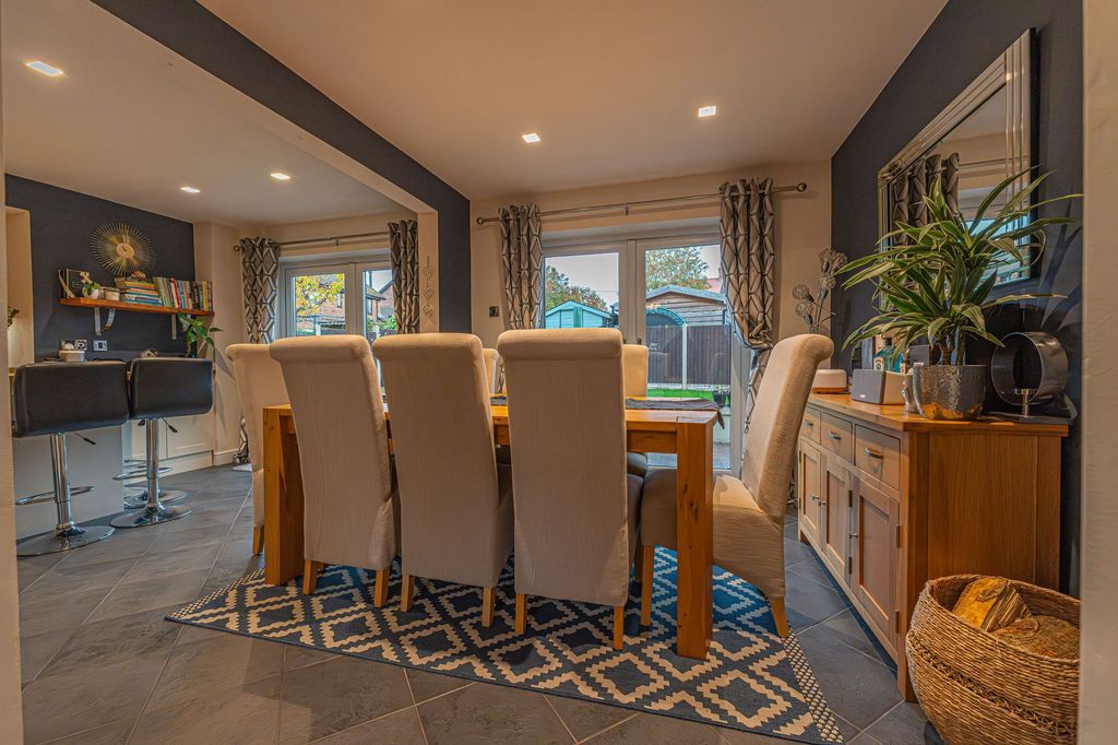 Additional image 9 of 4 bed detached house for saleHeronston Close, Undy NP26
