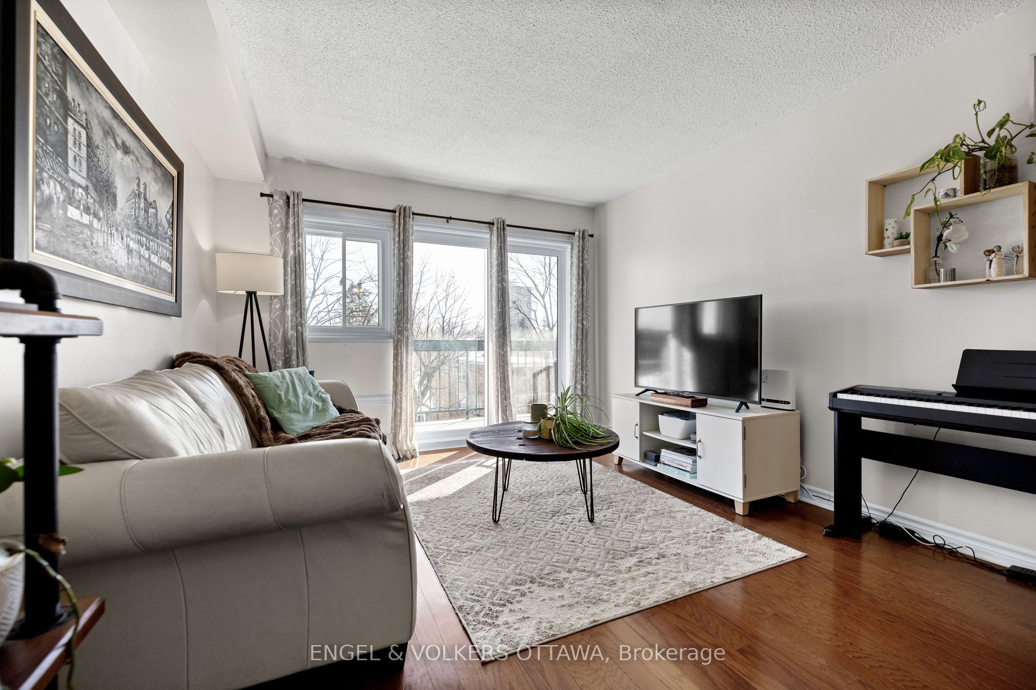 Additional image 4 of 303-158A Mcarthur Avenue, Ottawa, ON, K1L 7E7